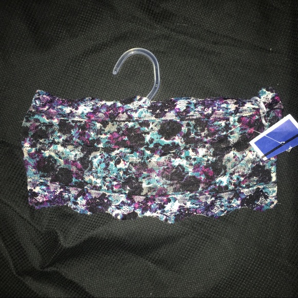 Urban Outfitters Other - Kimchi Blue Bandeau XS NWT Urban Outfitters Lace